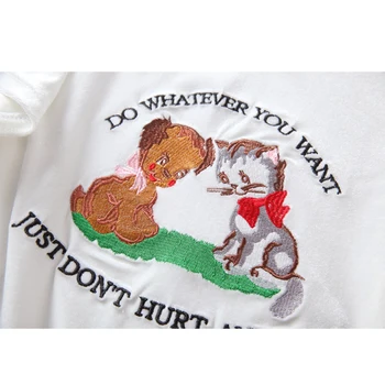 2021 Moterų Spausdinti Laiškas Gražių Šunų Ir Kačių Siuvinėtos Aksomo Tee Balto Aksomo Trumpas Rankovės marškinėliai Apvalios Kaklo marškinėliai