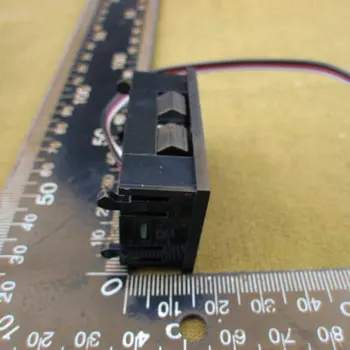50pcs LED Transporto Variklių Naujų 0-100V Raudona Mini Digital Voltmeter Įtampos Skydelis Metrų 48*29*21mm