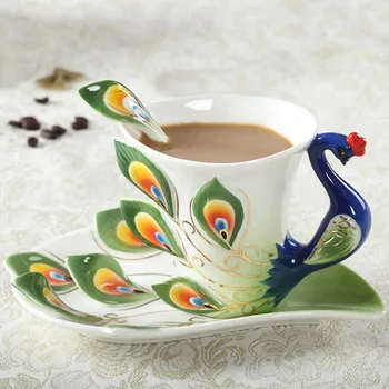 Creative 3D Spalvų Povas Kavos Puodelio Lėkštė,Keramikos Puodelius Kaulų Kinijos arbatos rinkinys Emalio Puodelis su Lėkštė ir Šaukštas rinkinys