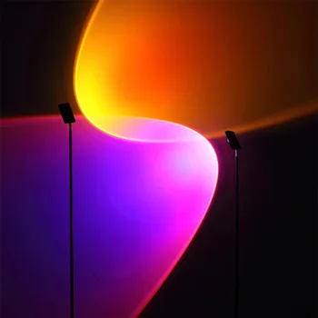 Grindų Lempos Projekcija Lempos Sėdi Kambaryje Kūrybinė Asmenybė Fone Sienų Apdailai Vertikali Projekcija Led Rainbow Šviesos