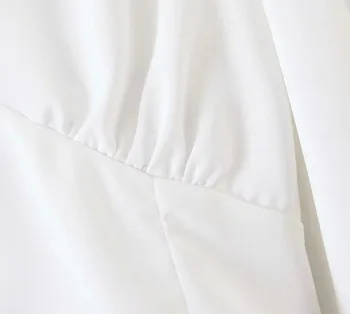 Naujas Prašmatnus Europos Moterų Balta Palaidinė Sexy V-kaklo Retro Mygtukai Marškinėliai Mergina Atostogų Šalis ilgomis Rankovėmis Viršūnes Medvilnės Palaidinės 2020 m.