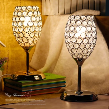 Romantiška Prabangūs Naktiniai LED stalinės Lempos Kristalų Vyno taurė Stalo Lempos Kambarį Miegamojo Dekoras Apšvietimas