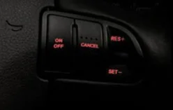 Vairas mygtuką KIA Sportager Vairas Garso kanalo ir Pastovaus greičio cruise control mygtukas garsumo jungiklis