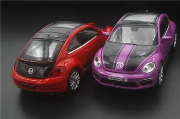 Volkswagen Beetle 1:32 Automobiliai Modelį, Vaikai Modeliavimas Diecast Lydinio Žaislas Metalo Automobiliai su Šviesos ir Garso Gimtadienio Dovana Berniukas