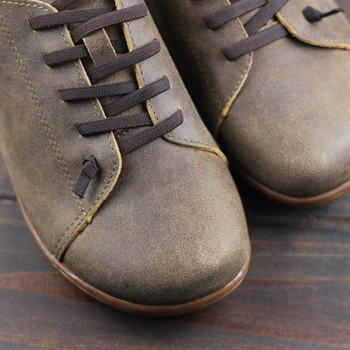 Vyrai, natūralios odos batai atsitiktinis derby lauko butai mens rankų darbo nėriniai oksfordo bateliai vyrams 2020 m. pavasarį ruda